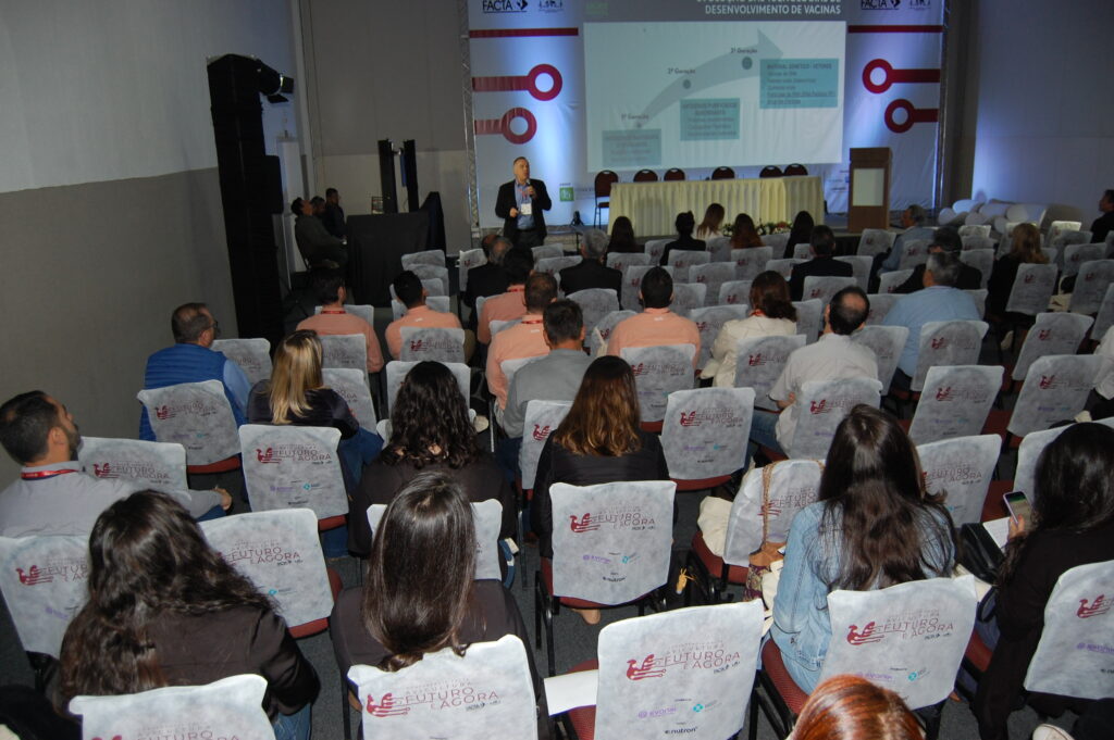 FACTA WPSA-Brasil 2022 amplia o debate sobre uma avicultura mais sustentável