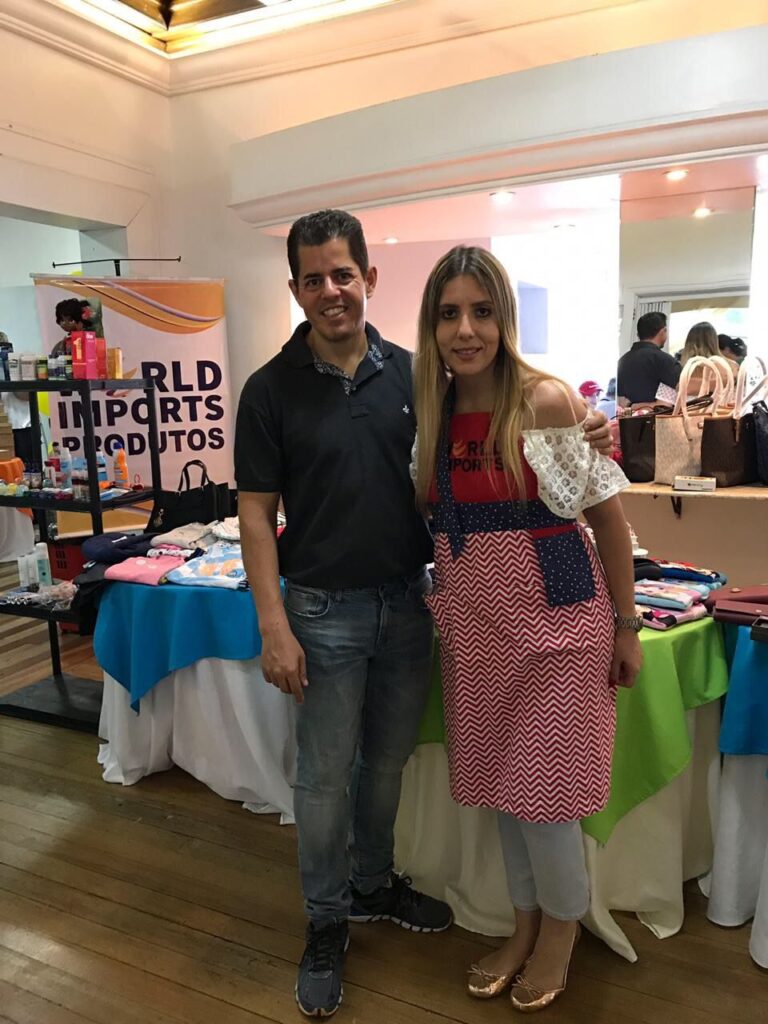 Uma Mulher Feita de um Pouco de Tudo Uma Mulher Feita de um Pouco de Tudo