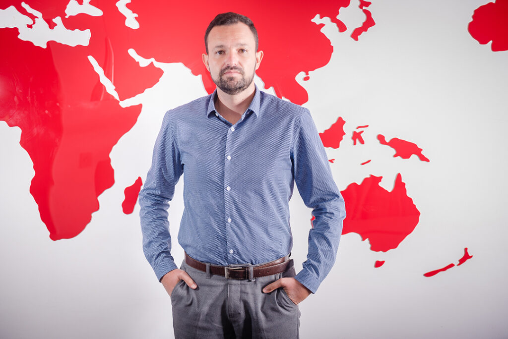 Chegou a hora do adeus aos "brokers do WhatsApp"? Chegou a hora do adeus aos "brokers do WhatsApp"?