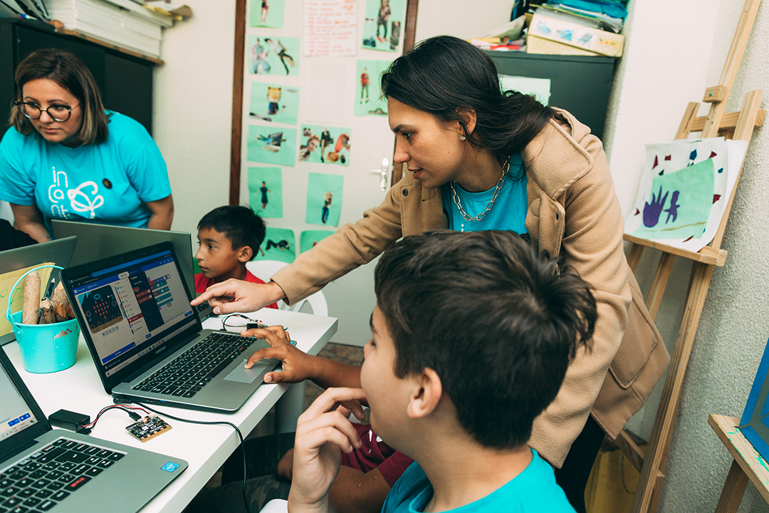 Instituto Incanto abre vagas para voluntários e ONGs que queiram receber aulas artísticas e culturais