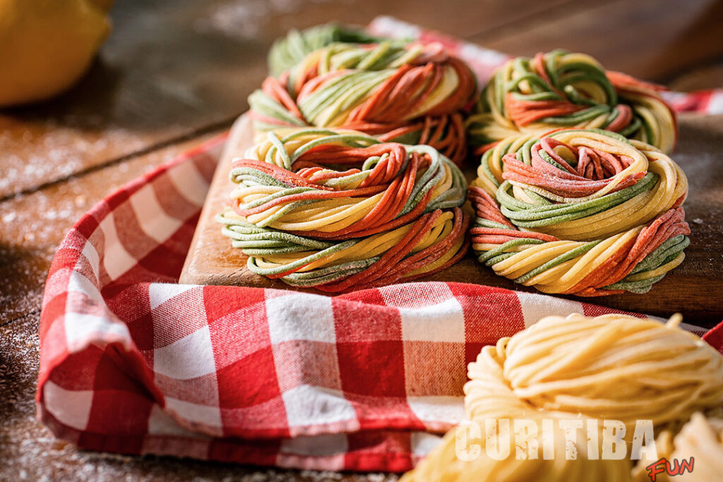 Manjericão: muito mais do que sabor marcante, erva aromática possui propriedades medicinais