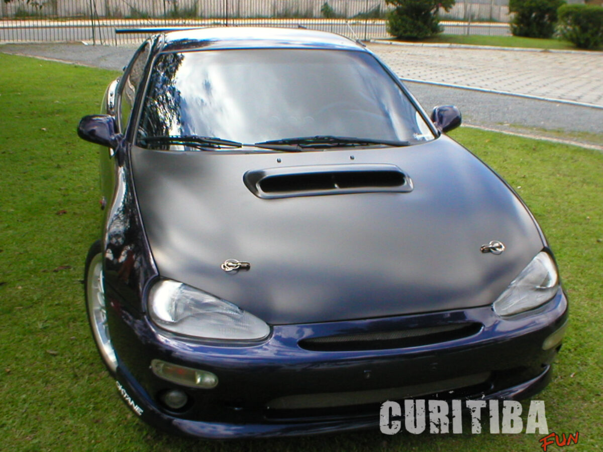 O que é aquilo? Um Ovni? Não. É um MX3 tunado! O que é aquilo? Um Ovni? Não. É um MX3 tunado!