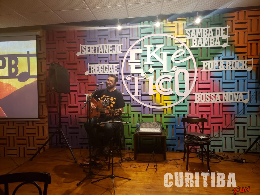 Eklético é o novo bar referência em música ao vivo