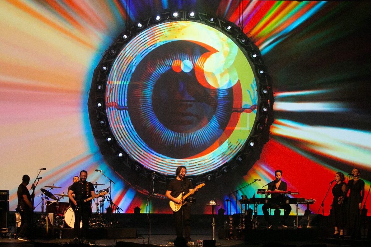 Banda Atom Pink Floyd apresenta o show "Coming Back to Life" nesta quinta em Curitiba Banda Atom Pink Floyd apresenta o show "Coming Back to Life" nesta quinta em Curitiba