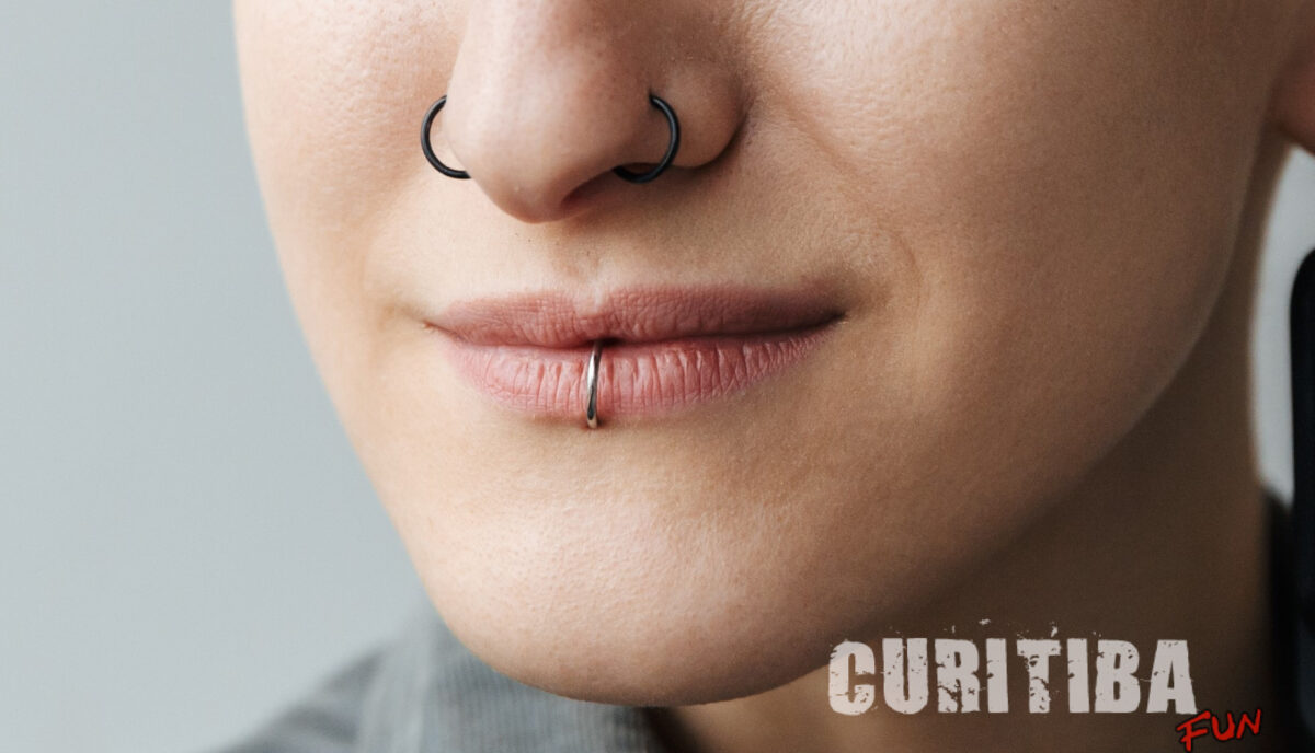 Piercings e tatuagens na boca: é possível diminuir riscos? Piercings e tatuagens na boca: é possível diminuir riscos?