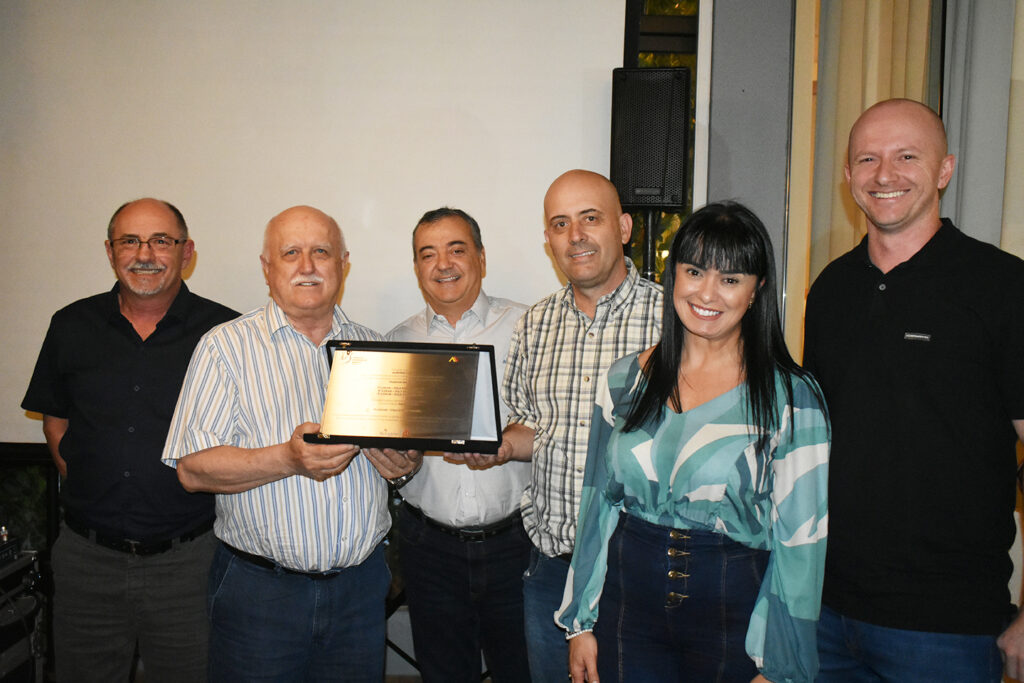 Superando limites: Premiação de Resultados de Matrizes Ross no Brasil Superando limites: Premiação de Resultados de Matrizes Ross no Brasil