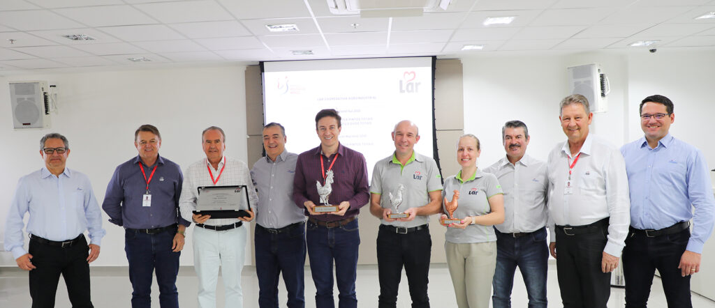 Superando limites: Premiação de Resultados de Matrizes Ross no Brasil Superando limites: Premiação de Resultados de Matrizes Ross no Brasil