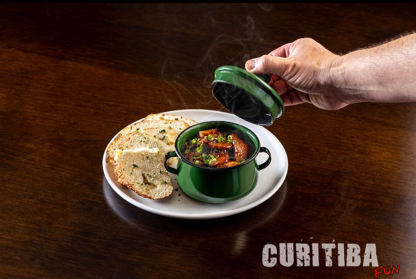 Chega de sobras da ceia de natal: vá no Eklético!