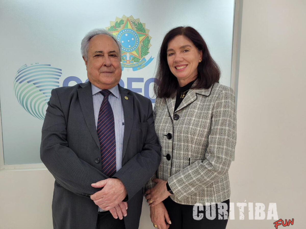 Celso Machado assume a presidência do CoreconPR Celso Machado assume a presidência do CoreconPR