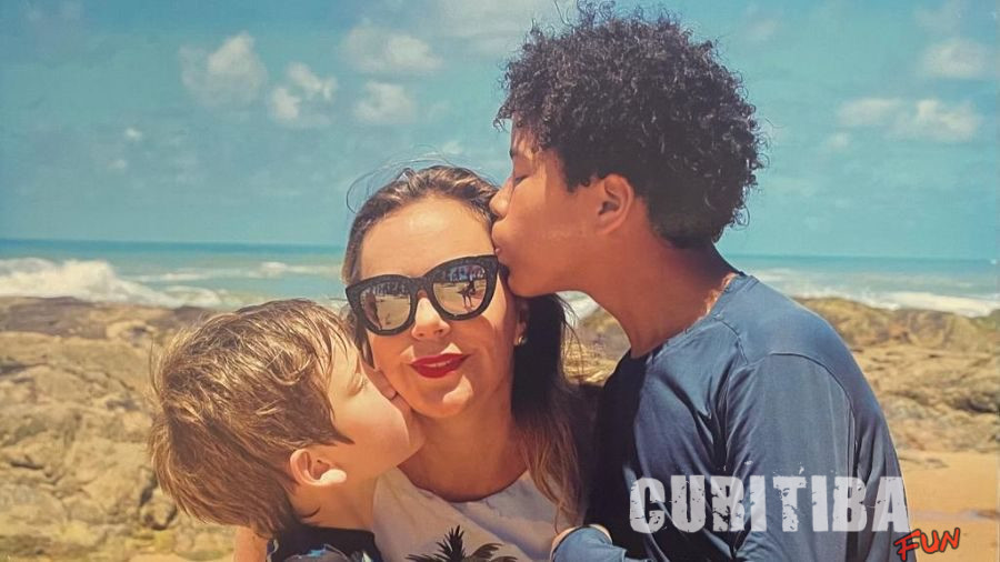 Adoção é tema de série inédita da Rádio Evangelizar Adoção é tema de série inédita da Rádio Evangelizar