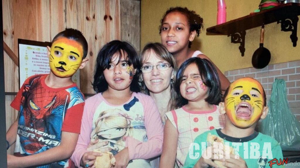 Adoção é tema de série inédita da Rádio Evangelizar Adoção é tema de série inédita da Rádio Evangelizar