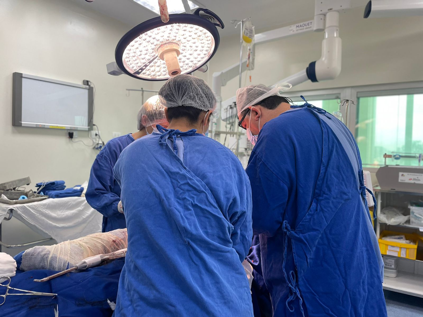 Vida nova: paciente que retirou 30kg de tumores passa por nova cirurgia