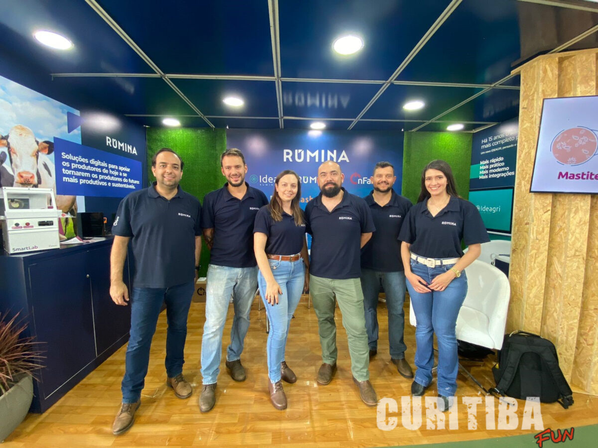 Como reduzir o custo, melhorar a produtividade e manter a sustentabilidade da produção leiteira foram os destaques da Rúmina na Expodireto Cotrijal Como reduzir o custo, melhorar a produtividade e manter a sustentabilidade da produção leiteira foram os destaques da Rúmina na Expodireto Cotrijal