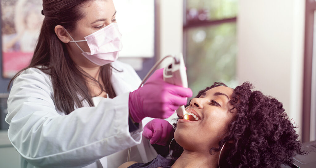 Cursos na área da Saúde aparecem no topo das buscas de quem pretende entrar no ensino superior Cursos na área da Saúde aparecem no topo das buscas de quem pretende entrar no ensino superior