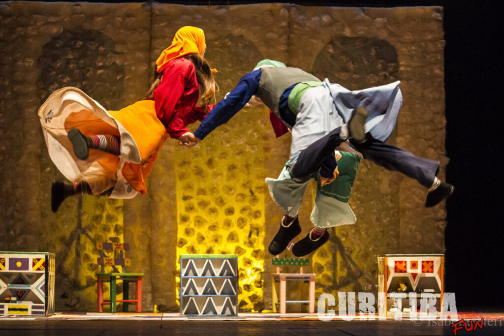 AnaLua Produções Artísticas apresenta: Moreira Sales Mostra Teatro AnaLua Produções Artísticas apresenta: Moreira Sales Mostra Teatro