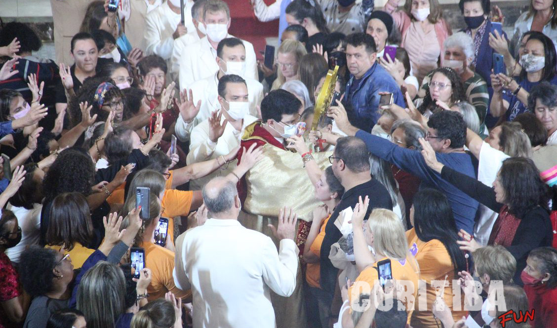 X Festa da Misericórdia reúne centenas de fiéis em Curitiba no fim de semana
