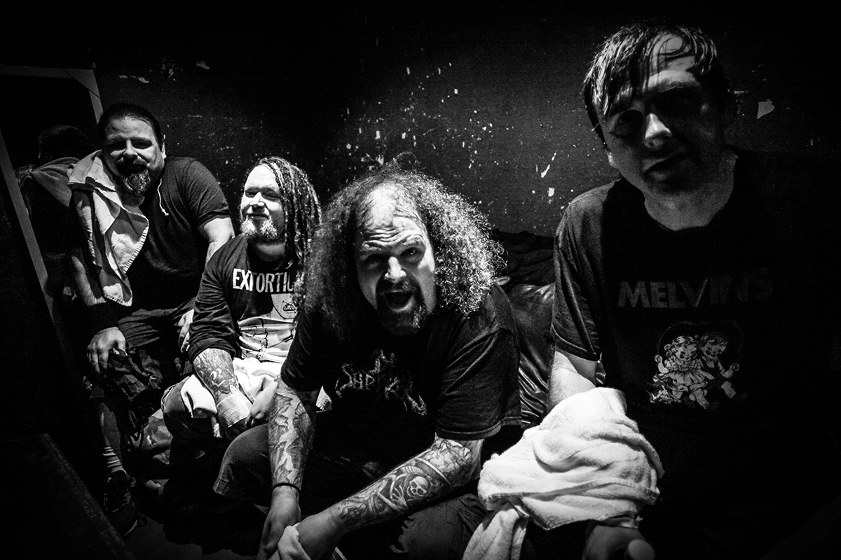A lenda do metal, Napalm Death manda ver sua “porradaria” em Curitiba