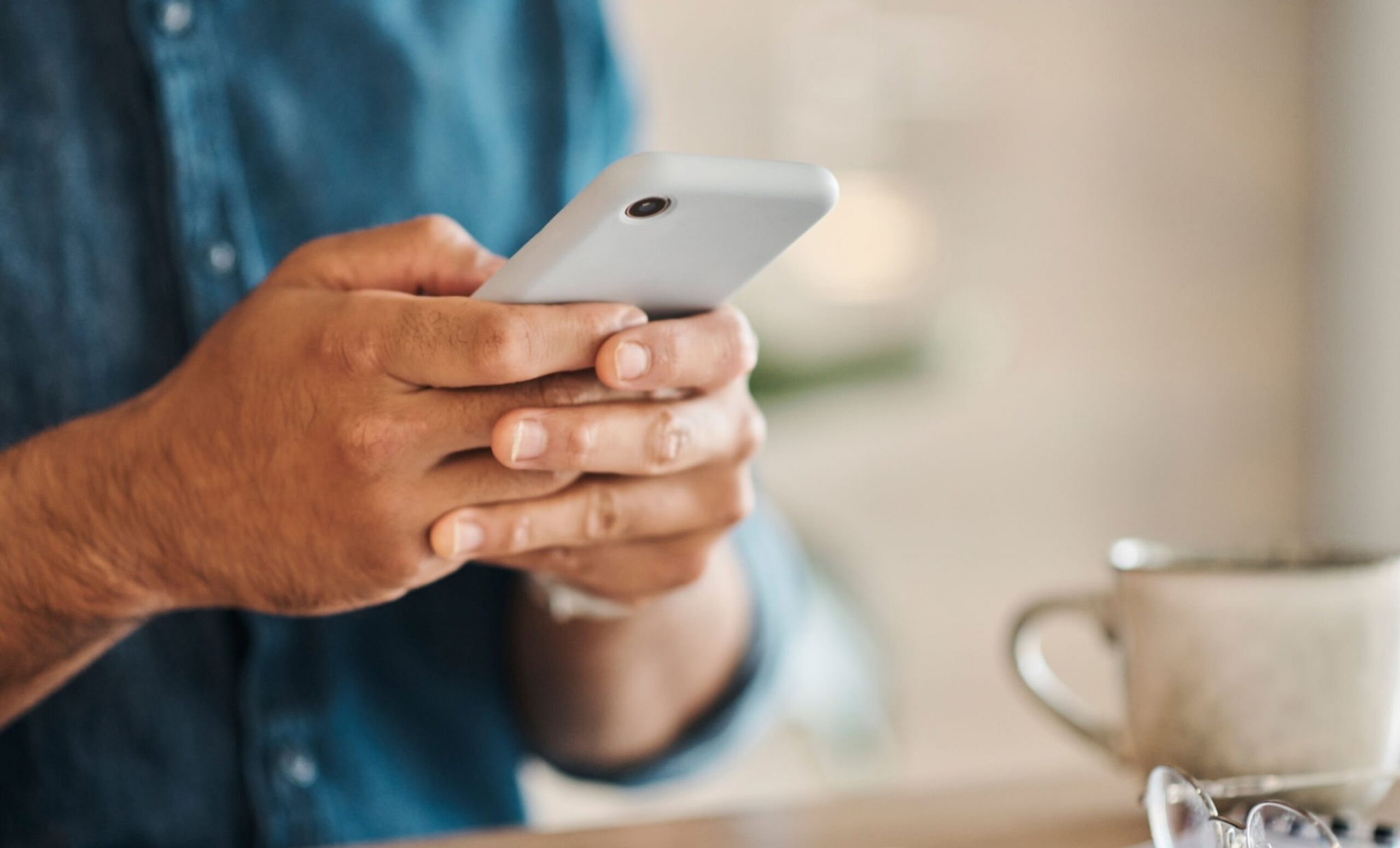 Homens mais jovens buscam cada vez mais procedimentos estéticos e cirurgia plástica graças às redes sociais