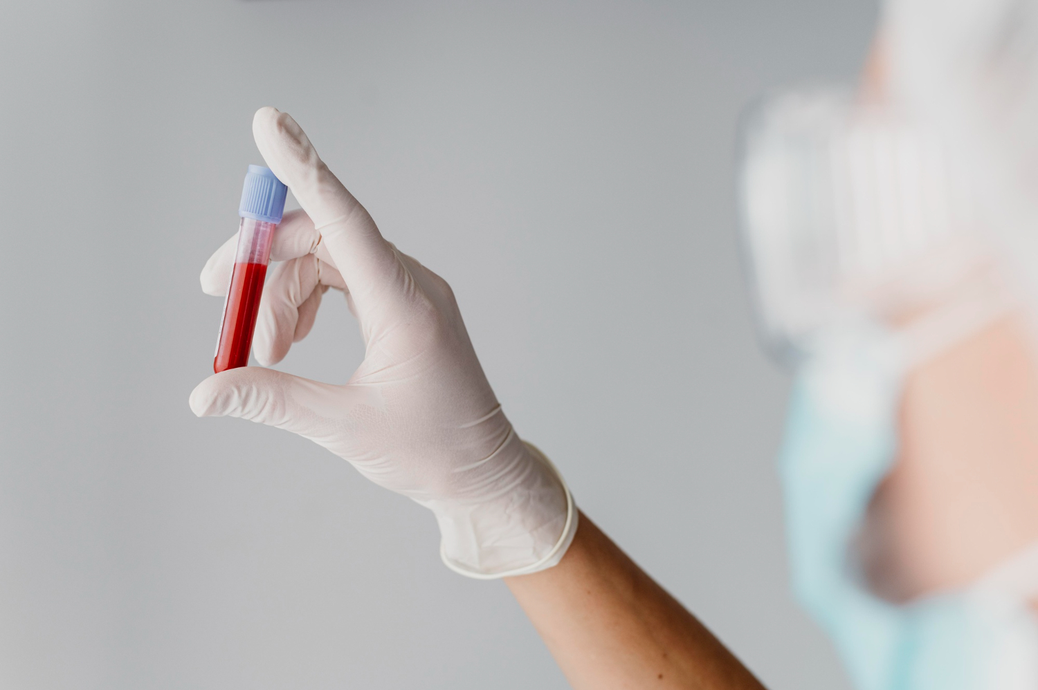 Biologia molecular traz segurança na análise de sangue doado