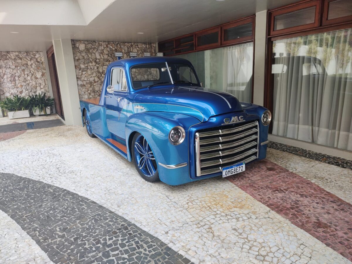 Zonta expõe carros clássicos de sua coleção em exposição do Gigante Atacadista Zonta expõe carros clássicos de sua coleção em exposição do Gigante Atacadista