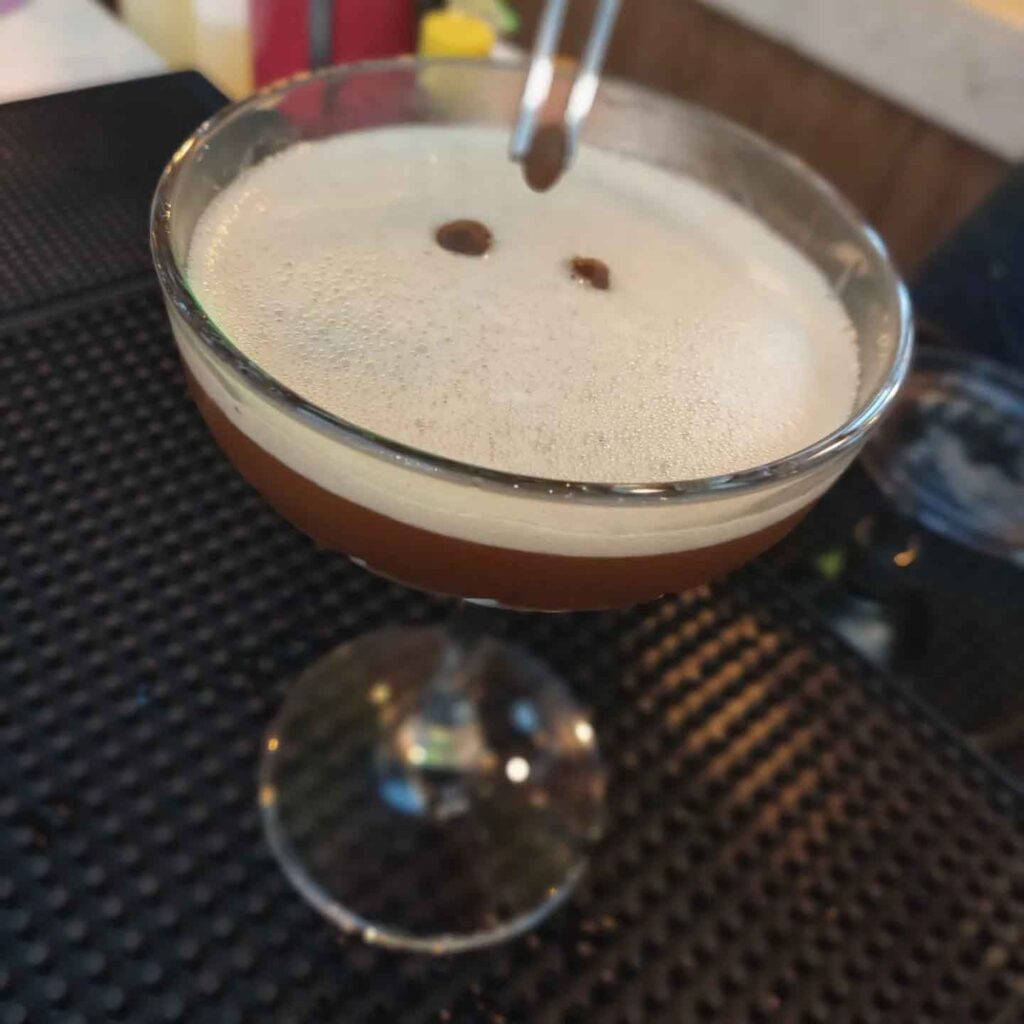 A reinvenção da cachaça A reinvenção da cachaça