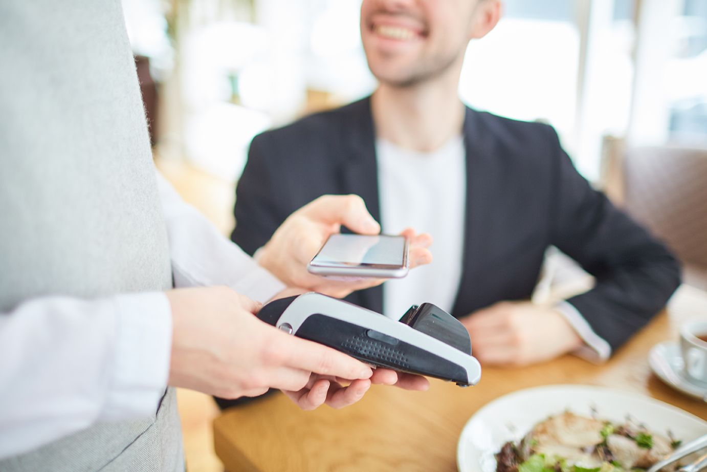 Transformação digital: como as empresas estão utilizando novas tecnologias para oferecer uma experiência personalizada ao cliente