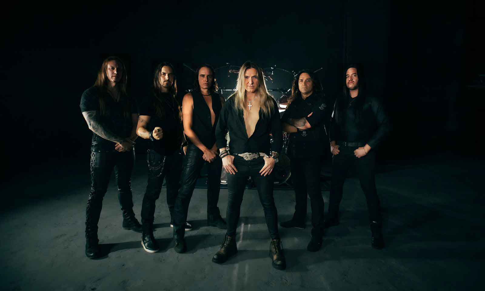 Edu Falaschi anuncia novo single “Tenochtitlán” e álbum “Eldorado” em plena Times Square em Nova York (EUA)