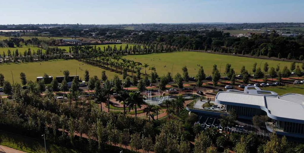 Bairro mais sustentável do mundo inaugura primeiro prédio Bairro mais sustentável do mundo inaugura primeiro prédio