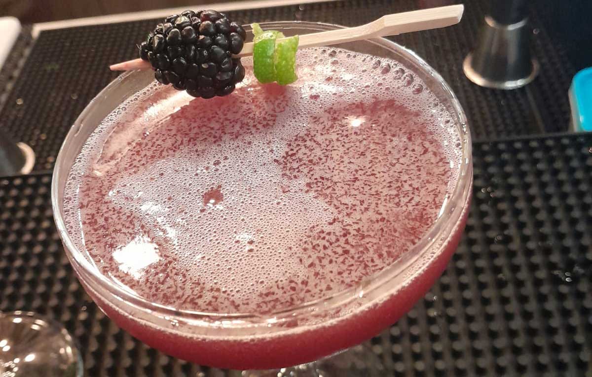 Inovação e Tradição: os novos drinks do Glasso Beer & Drink à base de cachaça