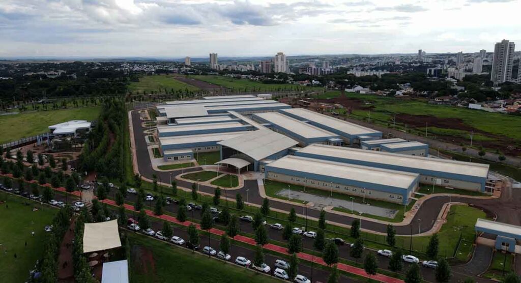 Bairro mais sustentável do mundo inaugura primeiro prédio Bairro mais sustentável do mundo inaugura primeiro prédio