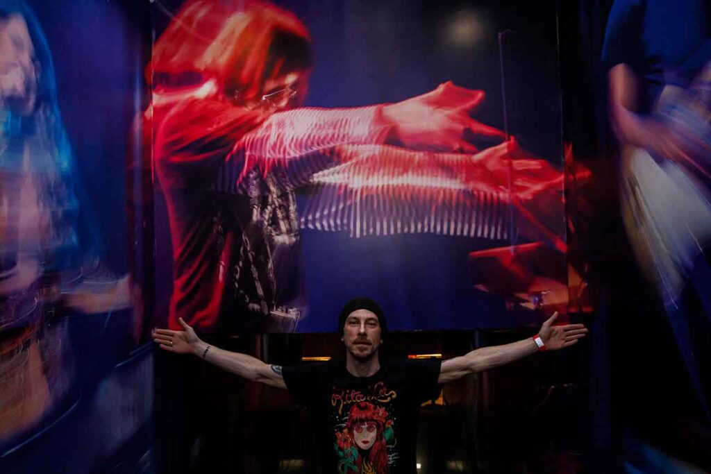 Curitiba recebe show que reúne sucessos da rainha do rock