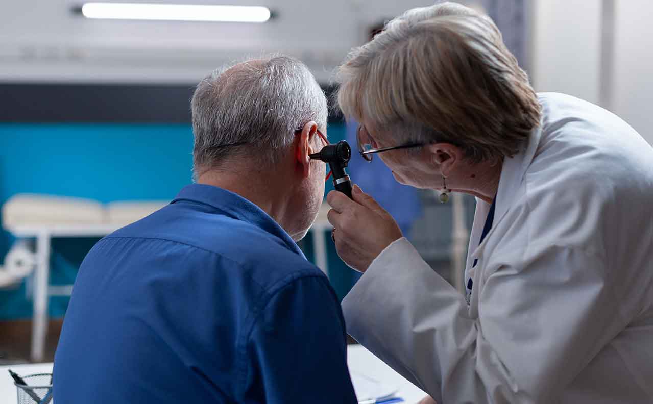 Dor de ouvido: reclamações aumentam durante o inverno