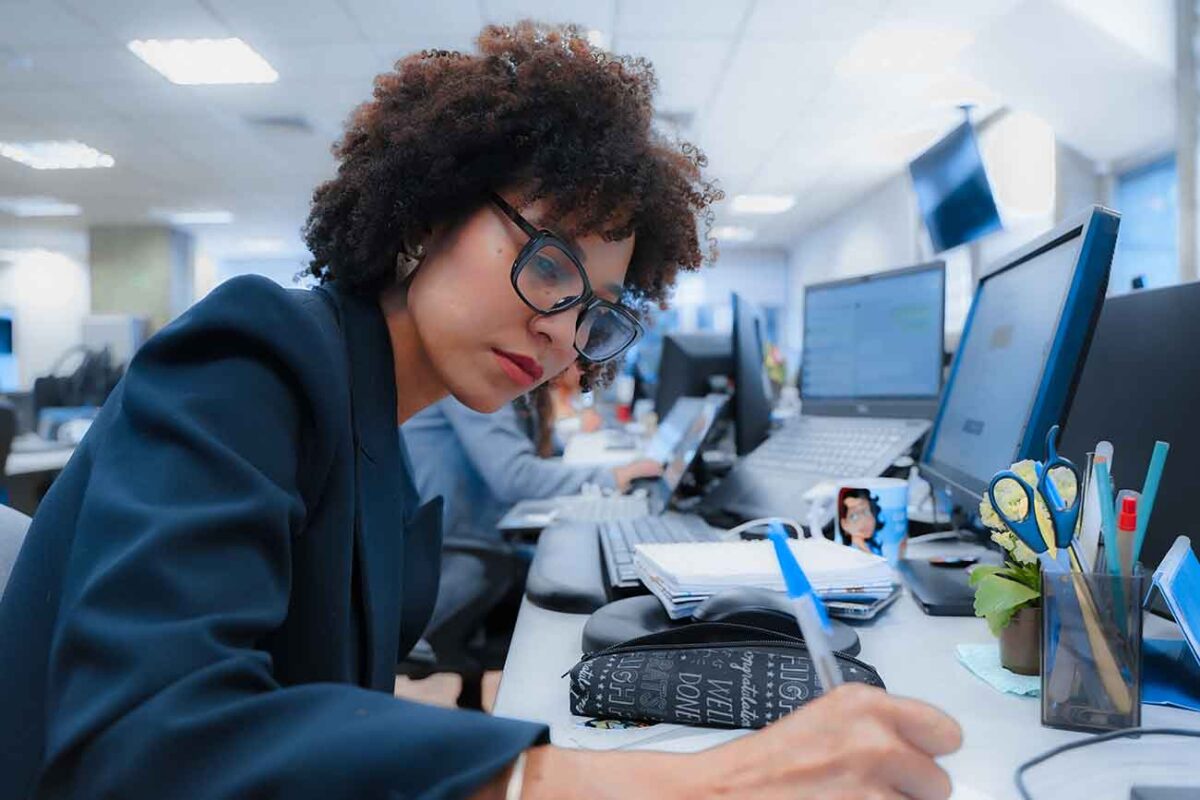Empresas que ofertam vagas afirmativas ainda são minoria no Brasil Empresas que ofertam vagas afirmativas ainda são minoria no Brasil