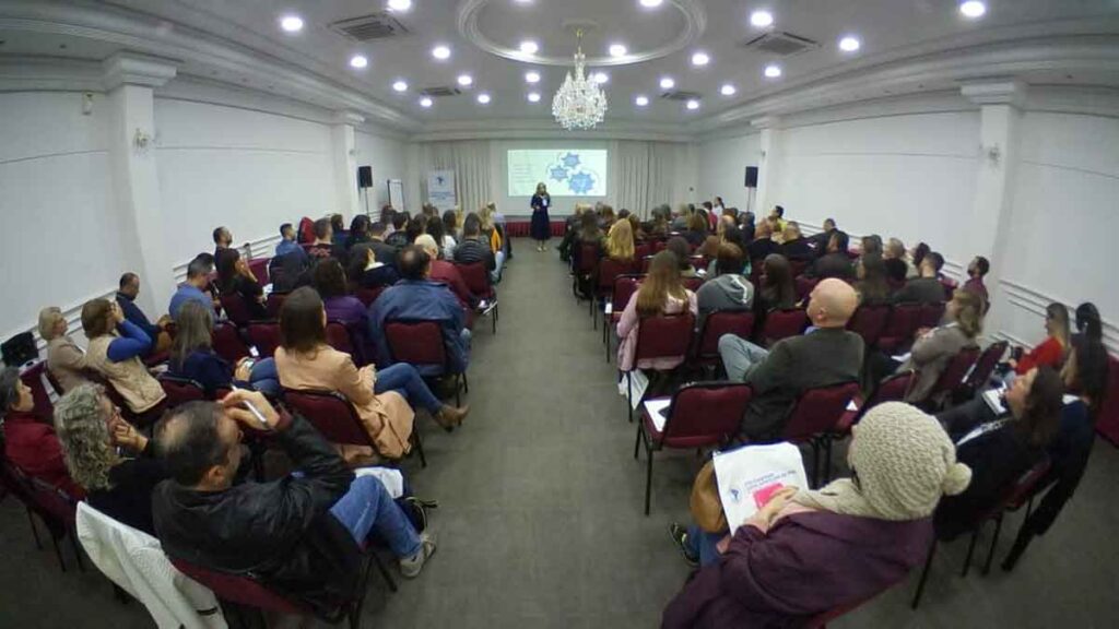 Congresso Latino-Americano de PNL retorna a Curitiba Congresso Latino-Americano de PNL retorna a Curitiba