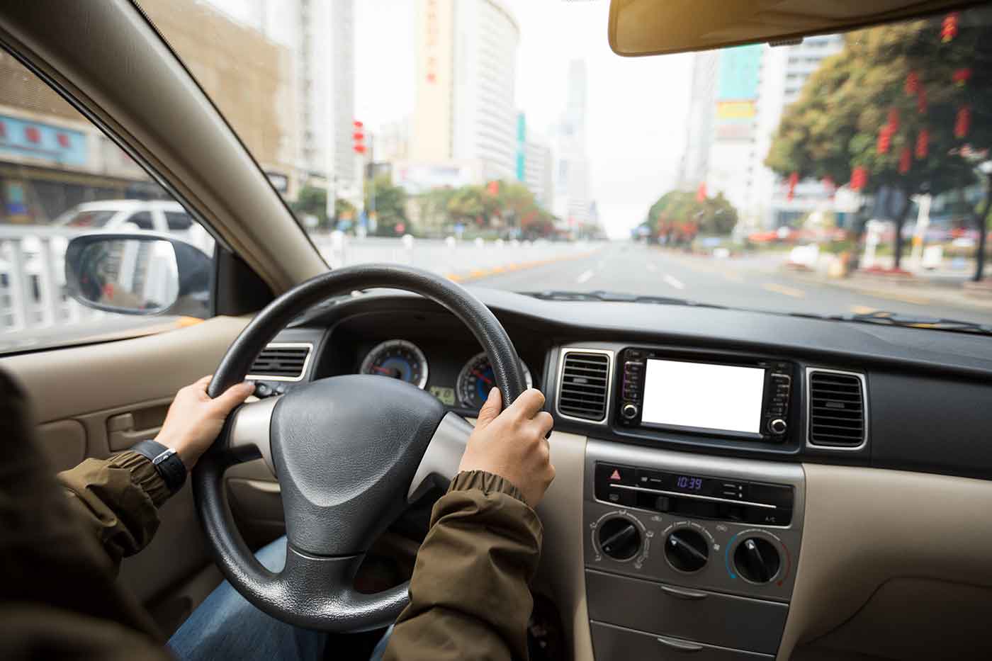 Curitibanos perdem aproximadamente equivalente a 15 dias por ano no trânsito