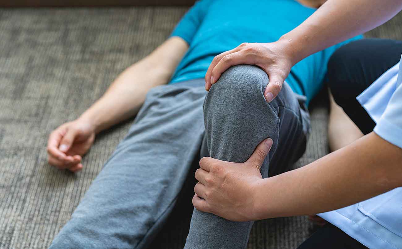 Pernas arqueadas: problemas nos joelhos são causas comuns de dores e alteram qualidade de vida de pacientes