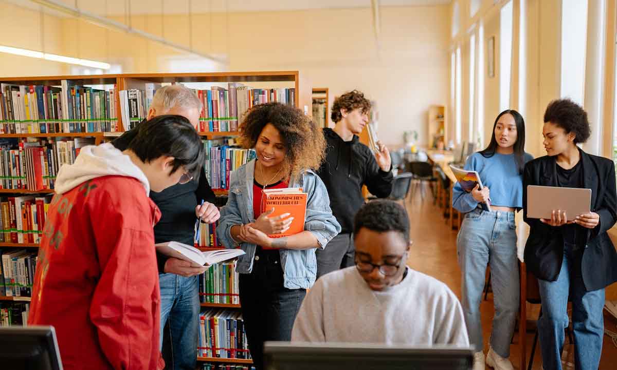 Centro Universitário oferece 10 bolsas de estudos para graduação