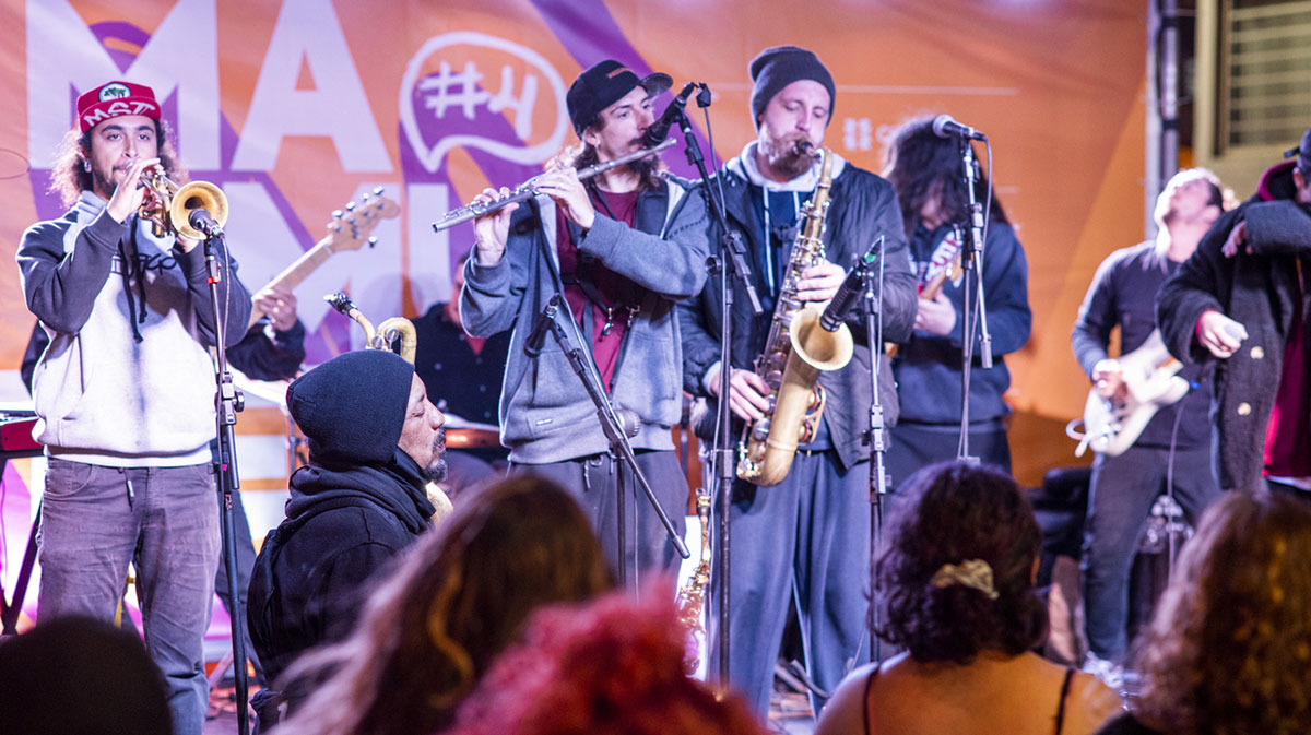 Mamute Feira Gráfica promove sábado de cultura, arte, música e gastronomia na Câmara Municipal de Curitiba