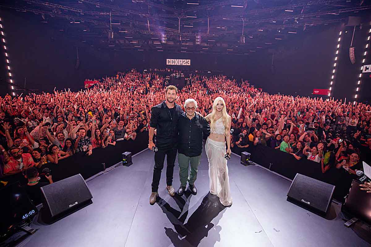CCXP23: Anya Taylor-Joy e Chris Hemsworth levam fãs à loucura em painel do filme Furiosa, no palco Thunder