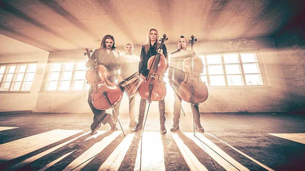 Apocalyptica na América Latina: show imperdível em Curitiba com a inovadora fusão entre metal e violoncelo