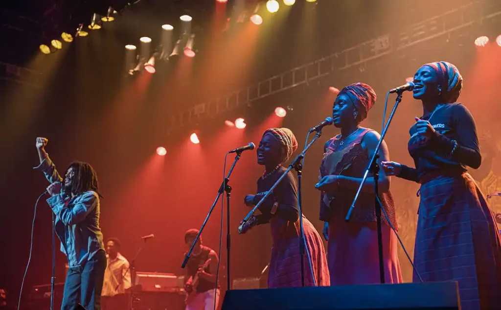 Bob Marley ganha homenagem da banda Olodum em Salvador Bob Marley ganha homenagem da banda Olodum em Salvador