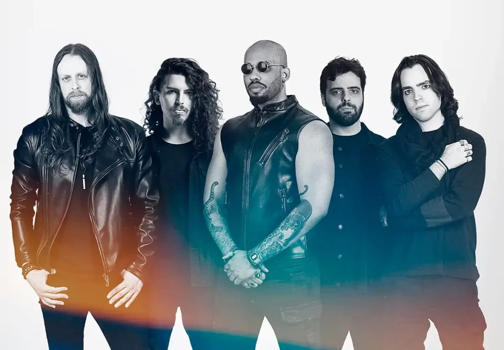 Em celebração aos 28 anos de banda, Hibria anuncia sua sétima turnê no Japão em 2024 Em celebração aos 28 anos de banda, Hibria anuncia sua sétima turnê no Japão em 2024