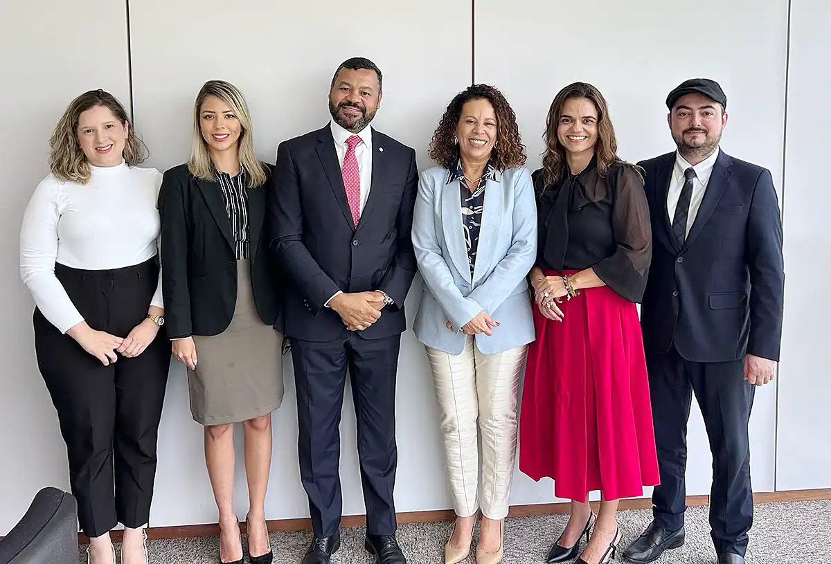 Professor de Direito Eleitoral do UniCuritiba participa de reunião no TSE