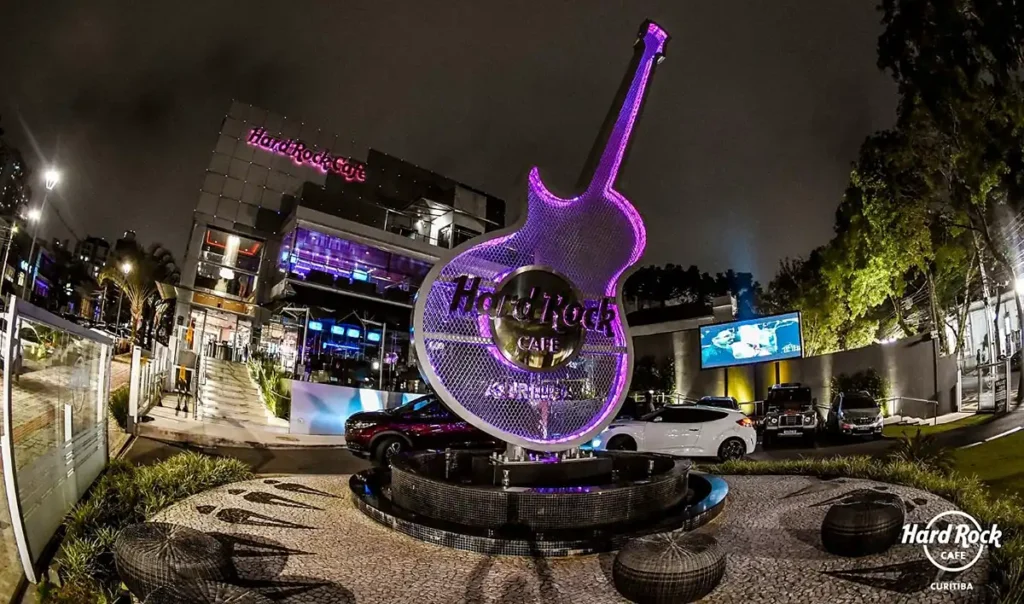 Hard Rock Cafe Curitiba: programação pós-carnaval conta com atrações de blues, pop rock e soul