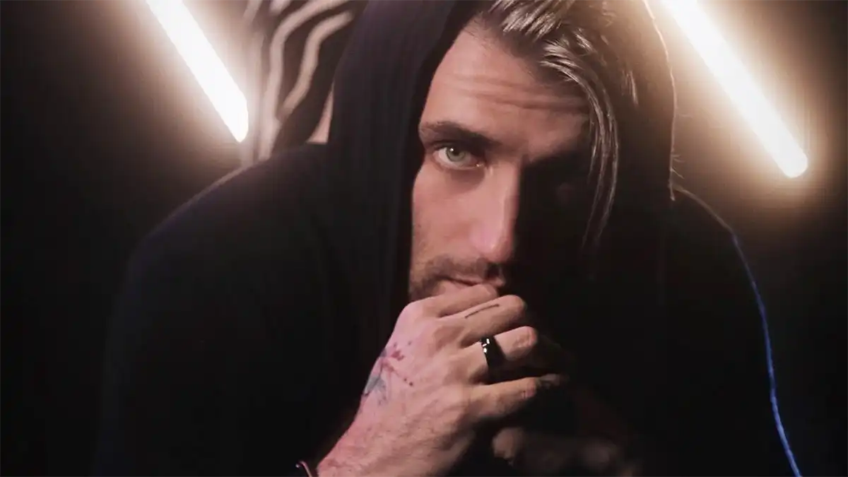 Junior Carelli mostra força da música “Avantasia”, do projeto de Tobias Sammet, em versão orquestrada; assista vídeo