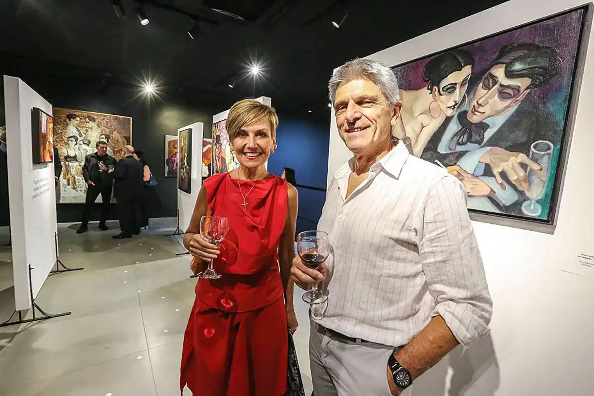 Exposição de Juarez Machado encanta público