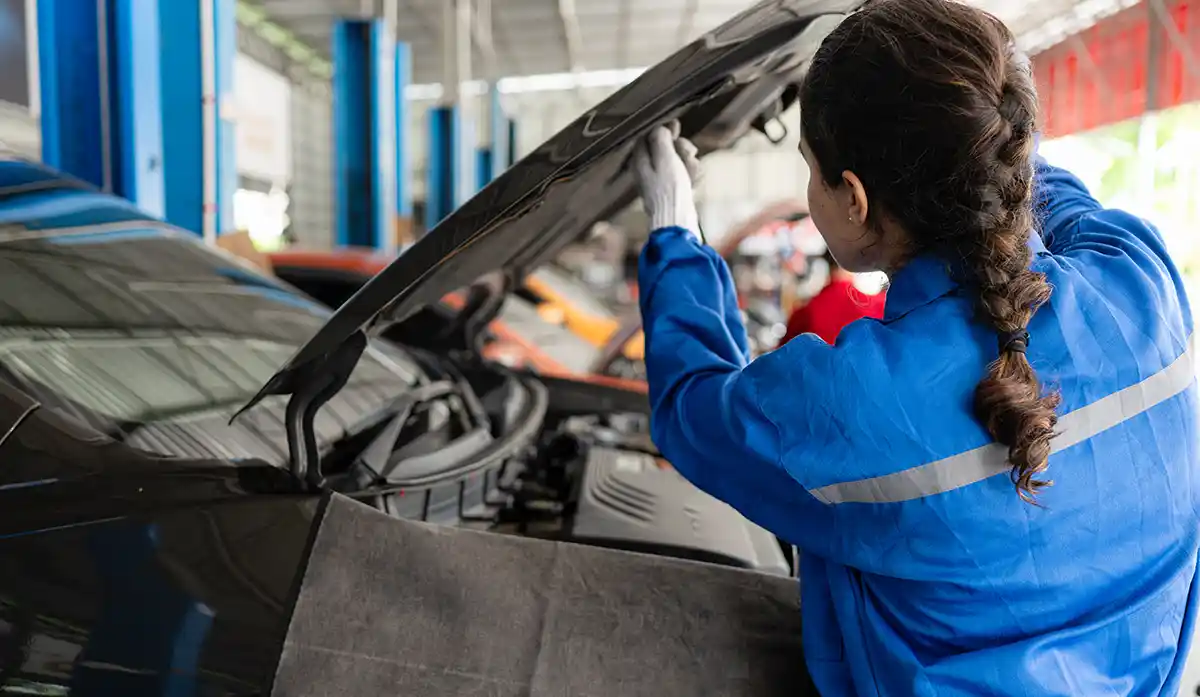 Mês da Mulher: setor automotivo vivencia ascensão feminina