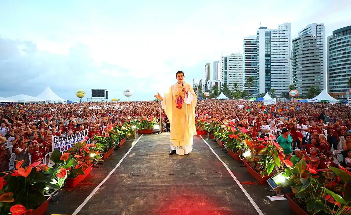 Padre Reginaldo Manzotti retorna ao Recife com maior evento católico do Brasil
