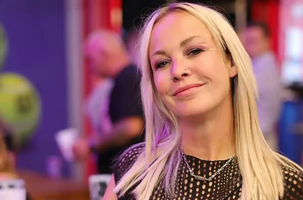 Evi Goffin, ex-Lasgo, se apresenta em show imperdível em Curitiba