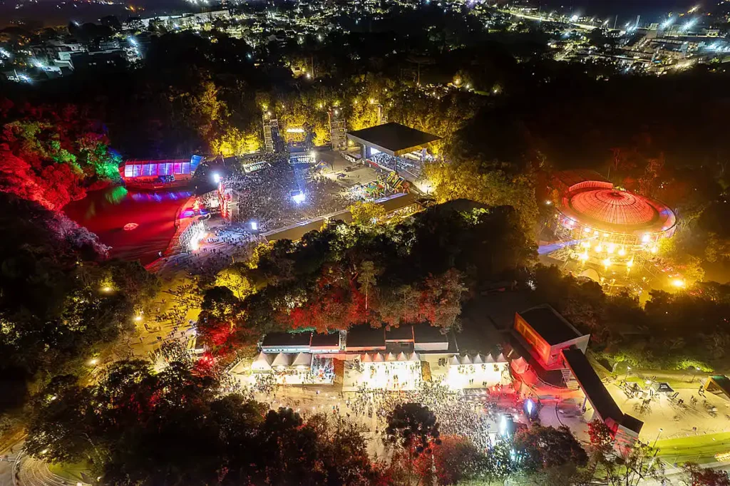 Festival Crossroads do Dia Mundial do Rock anuncia data da sua 7ª edição e abre pré-venda limitada Festival Crossroads do Dia Mundial do Rock anuncia data da sua 7ª edição e abre pré-venda limitada